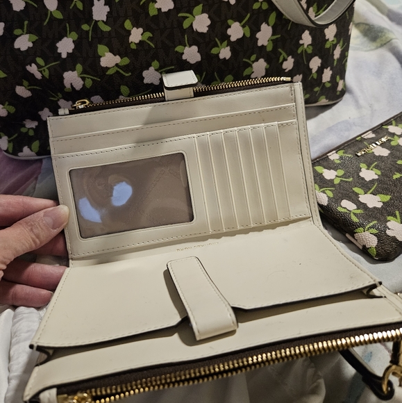 GUC 3 PIECE MK MICHAEL KORS MINI ROSE TOTE BAG, WALLET & ZIP POUCH - Picture 2 of 6